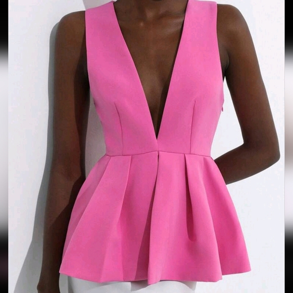 Elegant Casual Sleeveless Ruffle Hem Design Blouse For Women - Picture 4 of 4